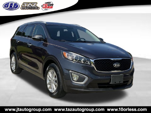 Used 2017 Kia Sorento FWD 360° Tour
