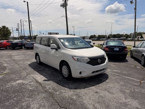 Used 2015 Nissan Quest S FWD image 2