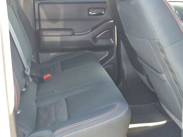 Used 2022 Nissan Frontier Pro-X RWD image 20