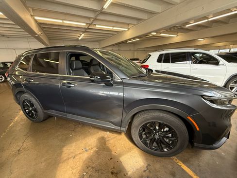 Used 2024 Honda CR-V Sport-L image 4