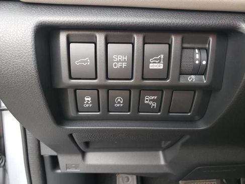 Certified 2023 Subaru Forester Limited AWD/4WD image 16