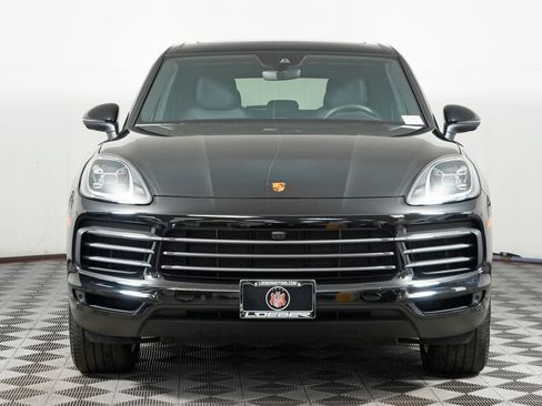 Certified 2023 Porsche Cayenne AWD/4WD image 10