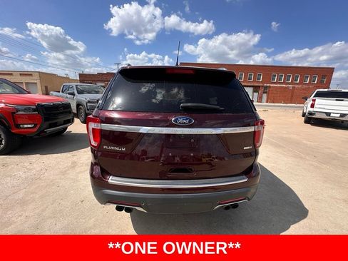 Used 2019 Ford Explorer Platinum AWD/4WD image 4