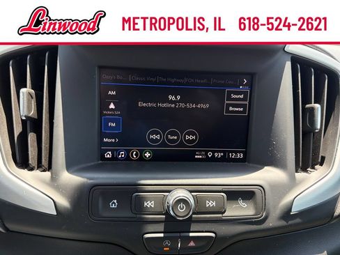 Used 2023 GMC Terrain SLE w/ Driver Convenience Package FWD image 23