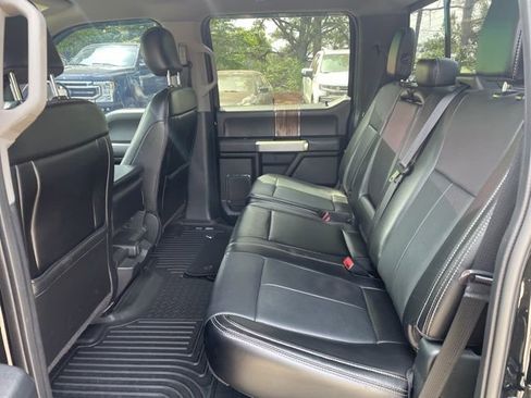 Used 2018 Ford F150 Lariat image 8