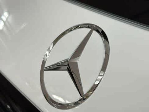 Certified 2026 Mercedes-Benz GLC 43 AMG 4MATIC image 9