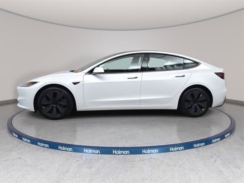 Used 2025 Tesla Model 3 Long Range image 9