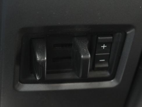 Certified 2017 Ford F150 XLT w/ Equipment Group 302A Luxury image 29