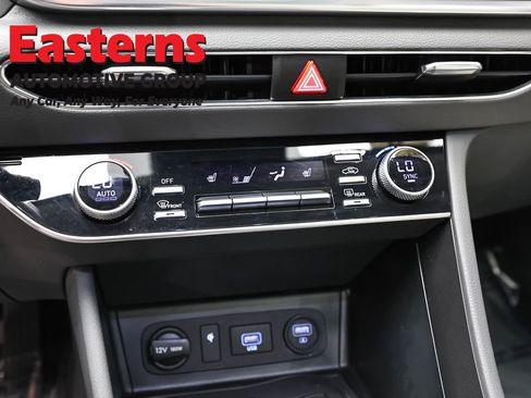Used 2023 Hyundai Sonata SEL w/ Convenience Package FWD image 20