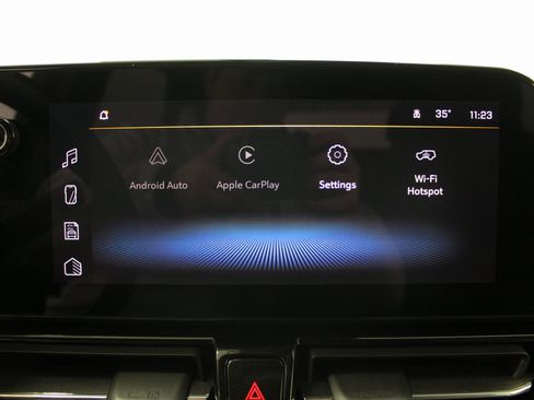 Used 2024 Chevrolet TrailBlazer RS image 38