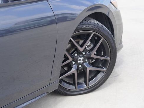 Used 2023 Honda Civic Sport Touring image 10