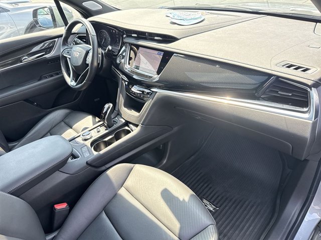 Certified 2024 Cadillac XT6 Sport w/ Technology Package AWD/4WD image 29