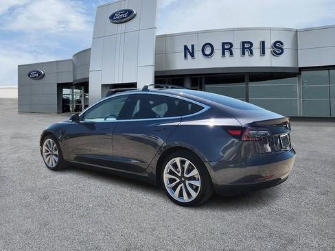 Used 2019 Tesla Model 3 AWD/4WD image 3