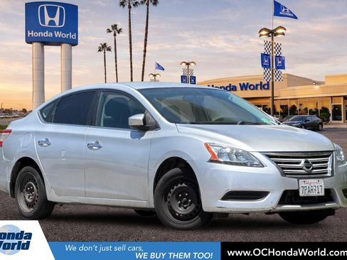 Used 2015 Nissan Sentra S FWD image 1