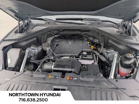 Used 2025 Genesis GV80 2.5T Standard AWD/4WD image 46