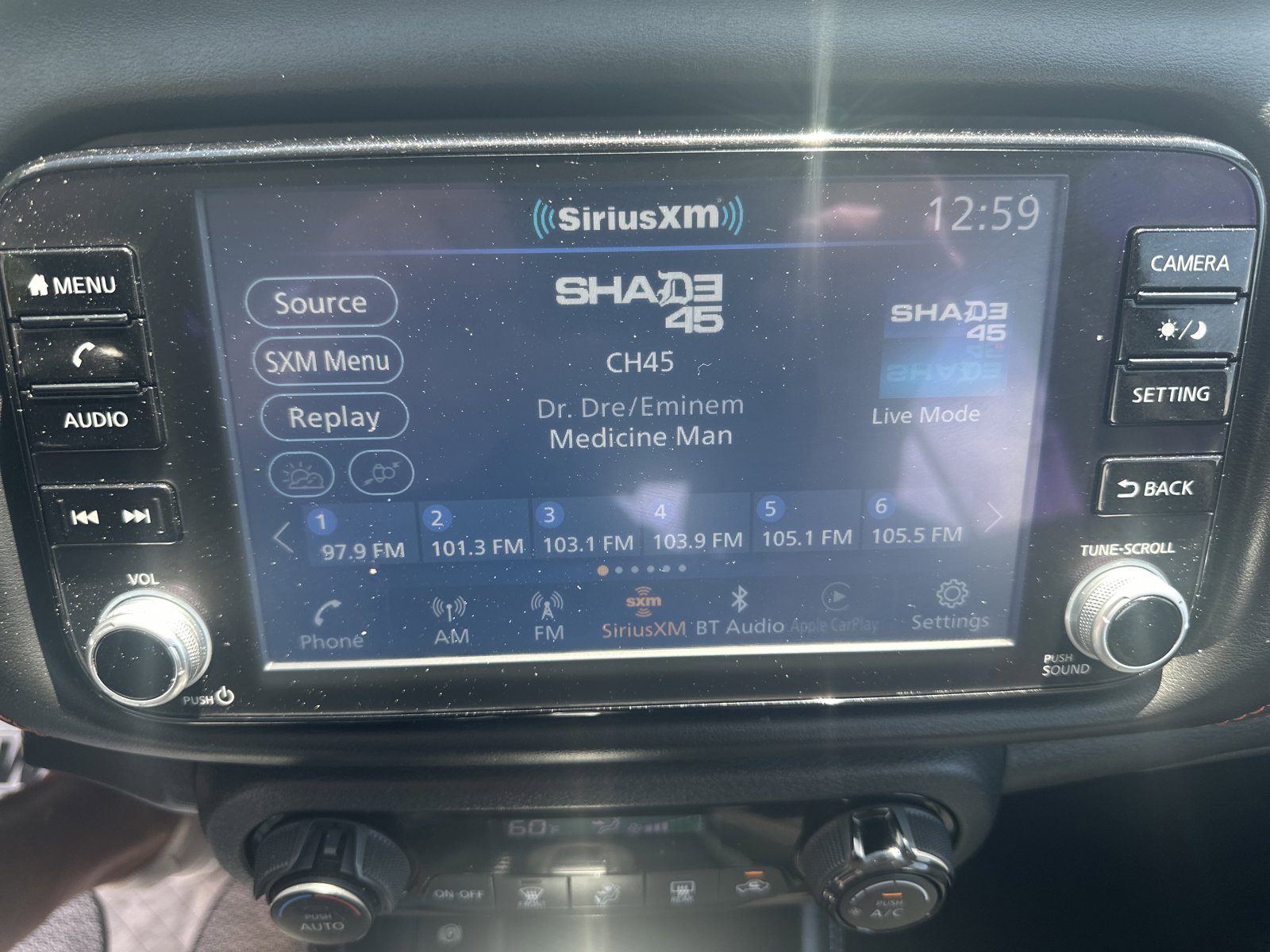 Used 2024 Nissan Kicks SR FWD image 14