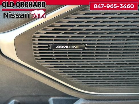 Used 2024 Jeep Wagoneer Series II w/ Flexible Seating Group AWD/4WD image 10
