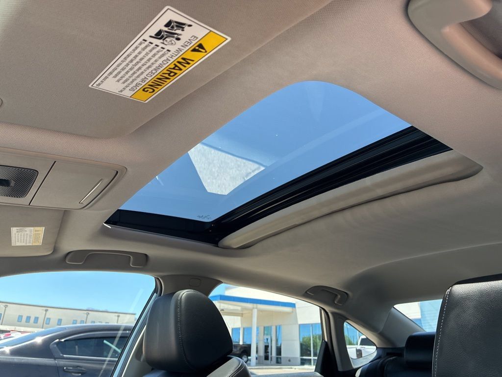 Used 2022 Honda Civic Touring image 22
