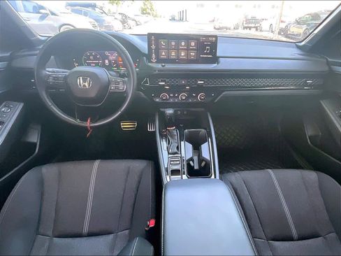 Used 2025 Honda Accord Sport image 15