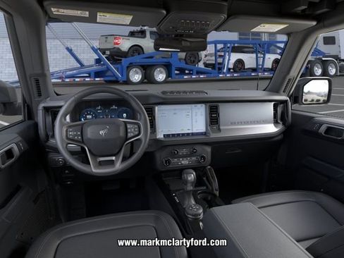 New 2026 Ford Bronco Badlands AWD/4WD image 9