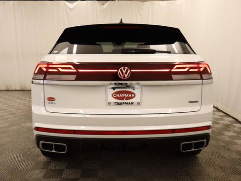 Used 2024 Volkswagen Atlas Cross Sport SEL Premium R-Line AWD/4WD image 5