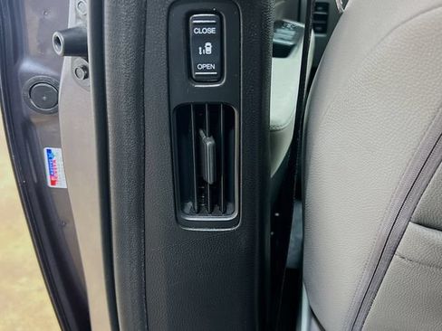 Used 2019 Honda Odyssey EX-L image 26