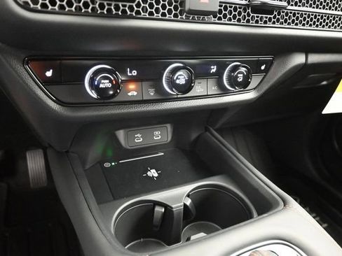 New 2027 Honda HR-V Sport image 17