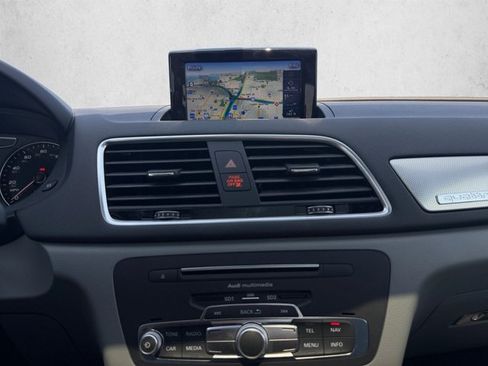 Used 2018 Audi Q3 2.0T Premium Plus w/ Premium Plus Package AWD/4WD image 15