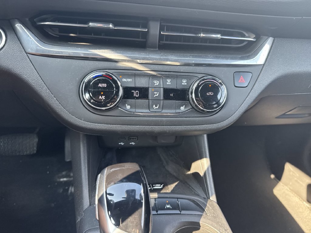 Certified 2024 Buick Envista Preferred w/ Convenience I Package FWD image 34