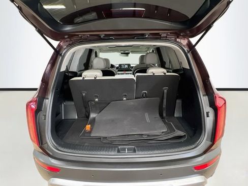 Certified 2021 Kia Telluride S FWD image 27