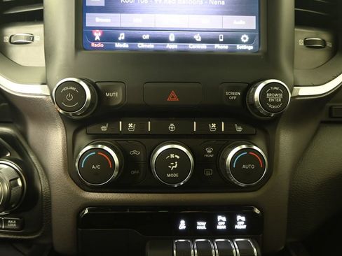 Used 2020 RAM 1500 Laramie w/ Sport Appearance Package AWD/4WD image 29