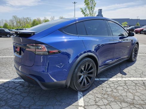 Used 2023 Tesla Model X AWD/4WD image 16