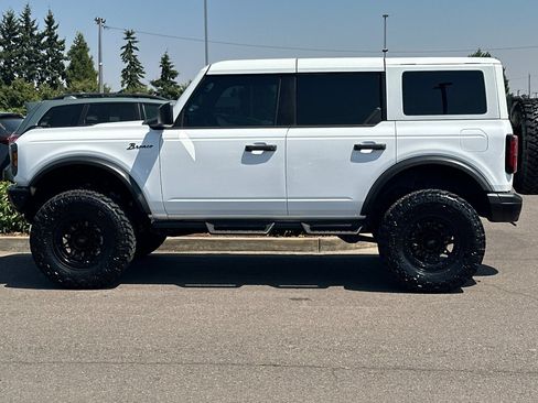 Used 2024 Ford Bronco Badlands AWD/4WD image 7