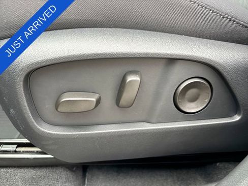 New 2026 Chevrolet Equinox LT FWD image 12