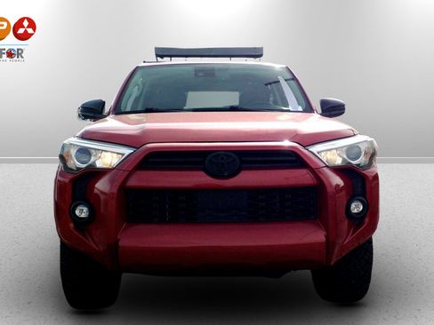 Used 2021 Toyota 4Runner SR5 image 3