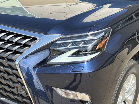 Used 2022 Lexus GX 460 Premium w/ Premium Package AWD/4WD image 24