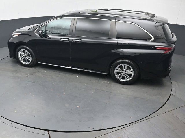 Certified 2023 Toyota Sienna XSE w/ XSE Plus Package AWD/4WD image 41