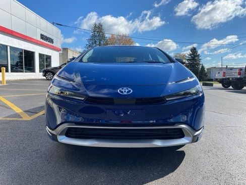 New 2026 Toyota Prius Plug-In Hybrid image 7