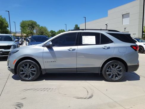 Used 2023 Chevrolet Equinox RS AWD/4WD image 2