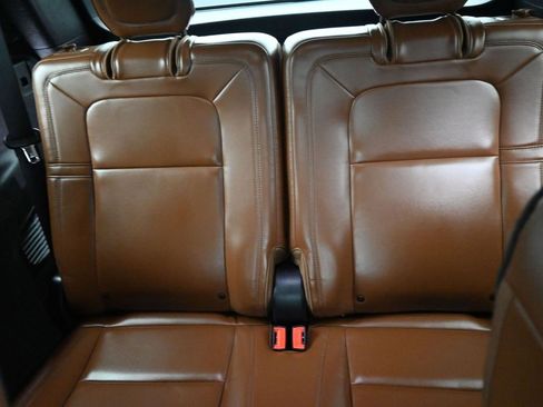 Used 2021 Lincoln Aviator Reserve w/ Equipment Group 208A image 20