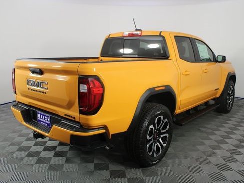 New 2026 GMC Canyon AT4 w/ AT4 Premium Package image 24