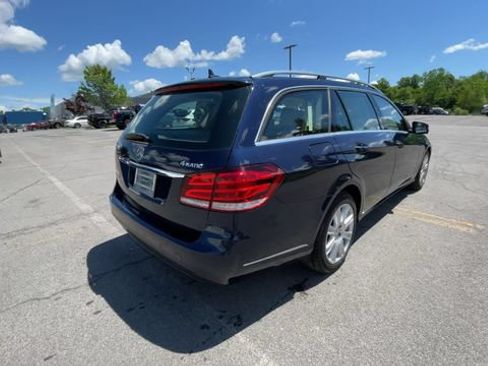 Used 2014 Mercedes-Benz E 350 4MATIC Wagon image 8