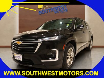 Used 2023 Chevrolet Traverse LT