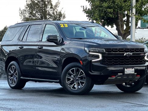 Used 2023 Chevrolet Tahoe Z71 w/ Luxury Package image 2