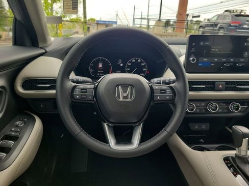Certified 2026 Honda HR-V EX-L image 31