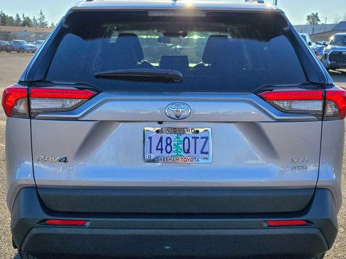 Certified 2025 Toyota RAV4 XLE Premium image 14