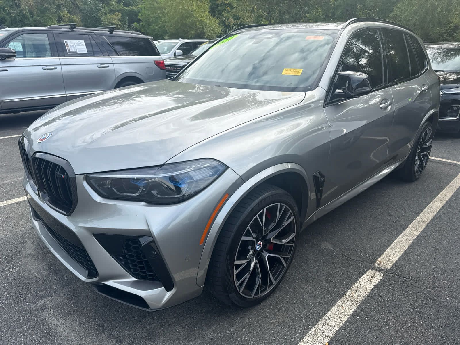 Used 2022 BMW X5 M w/ Competition Package 2 AWD/4WD image 1