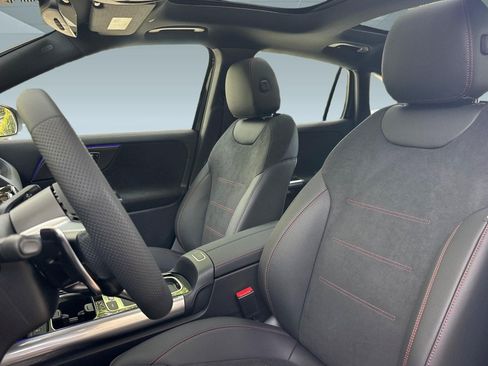 New 2026 Mercedes-Benz GLA 35 AMG 4MATIC image 23