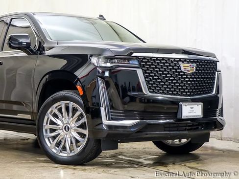Used 2021 Cadillac Escalade ESV Premium Luxury w/ Driver Assist Tech Package AWD/4WD image 6