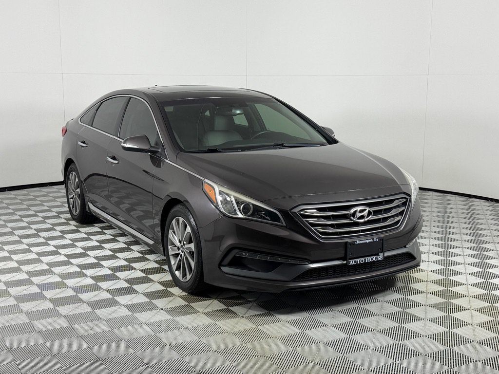 Used 2016 Hyundai Sonata Sport w/ Option Group 1V FWD image 3
